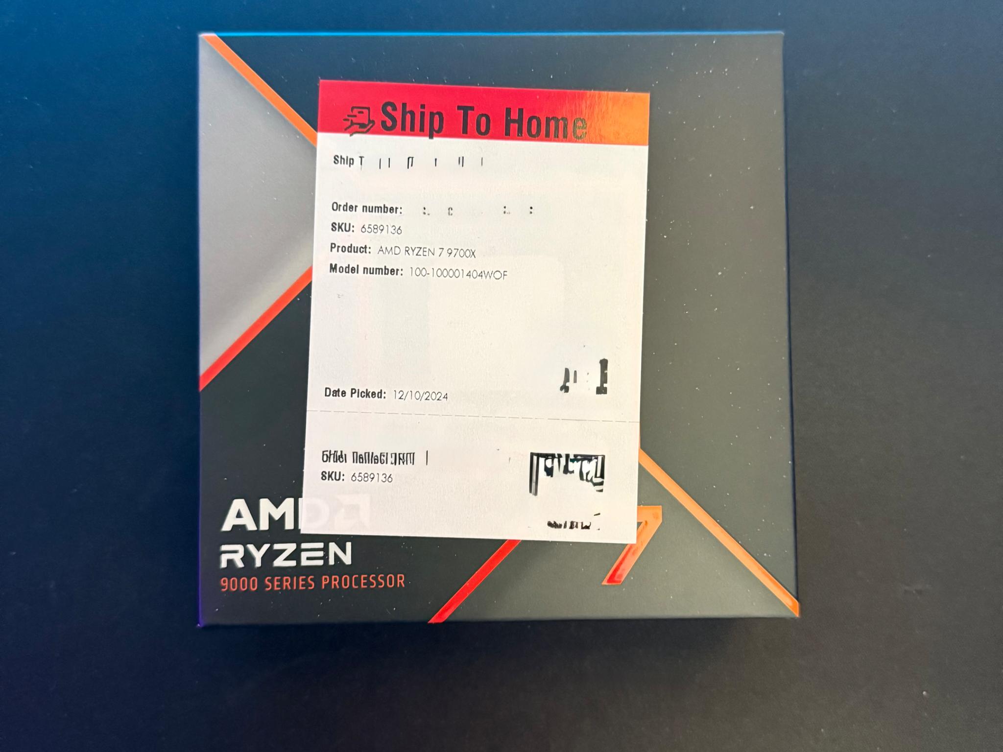 BNIB AMD Ryzen 7 9700x