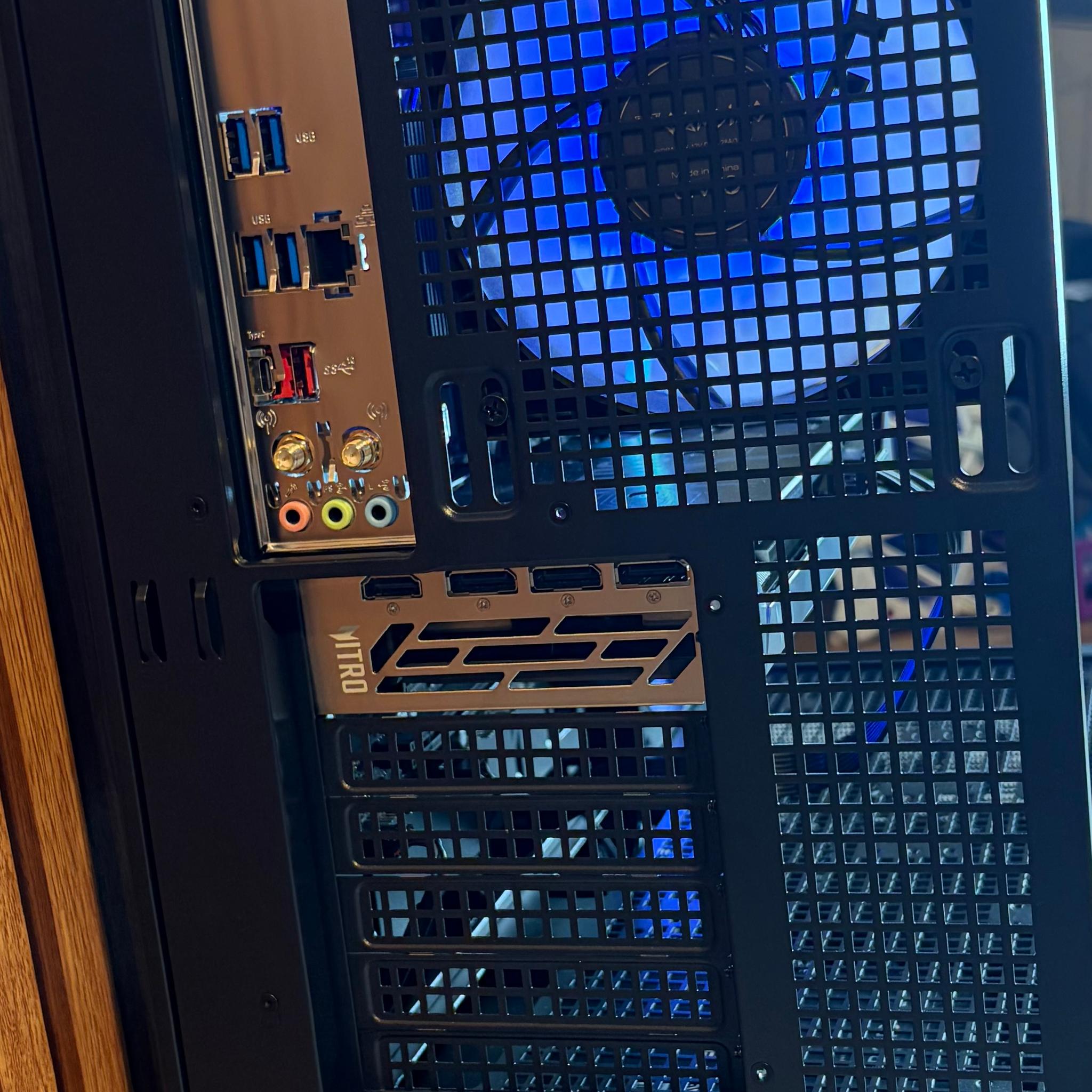 INTEL ARC B580 | I5 12500T | 500GB SSD | 750W | 16GB DDR5