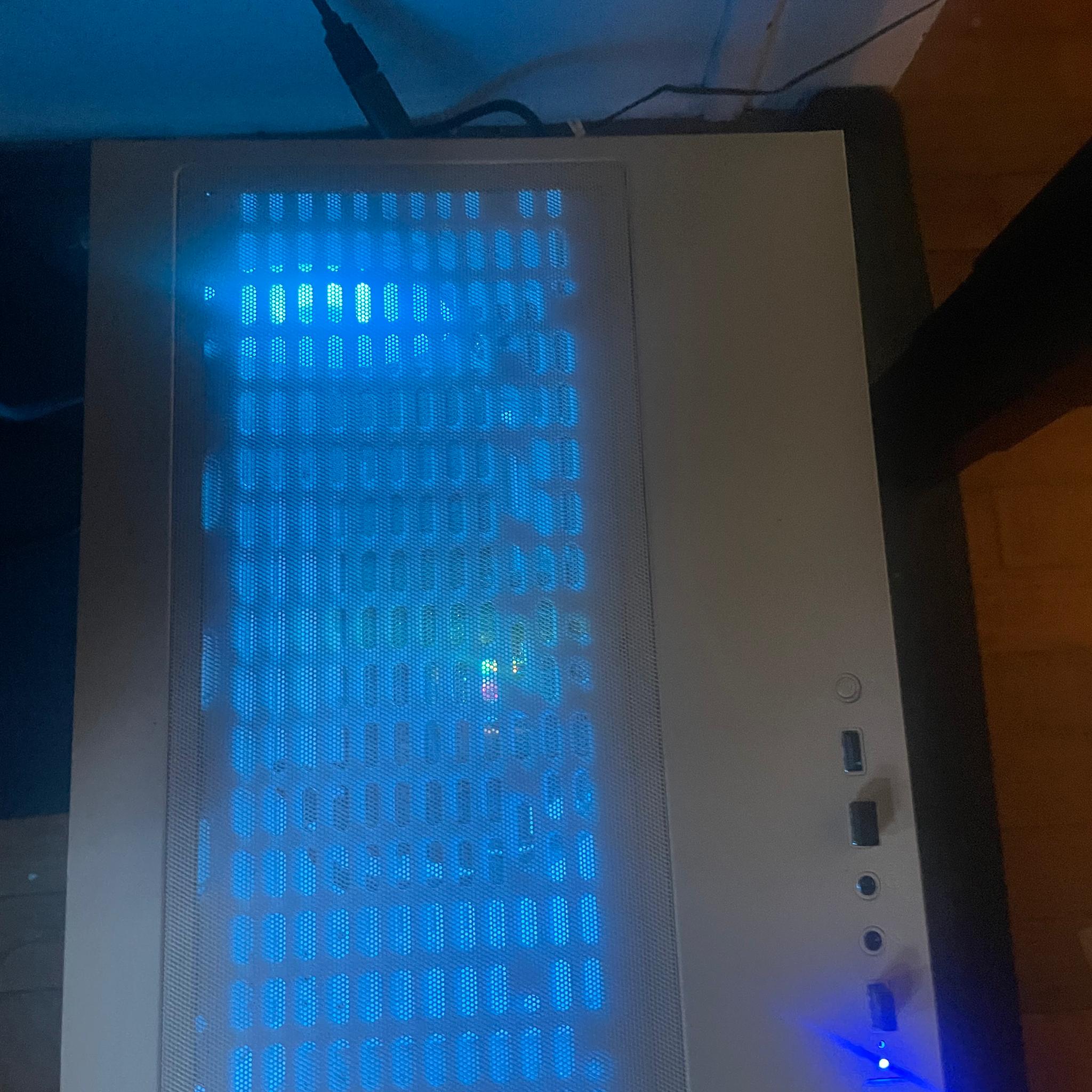 Ryzen 5 5600x Nvidia 2080 Ti 32GB RAM 1TB NVME - White RGB Build