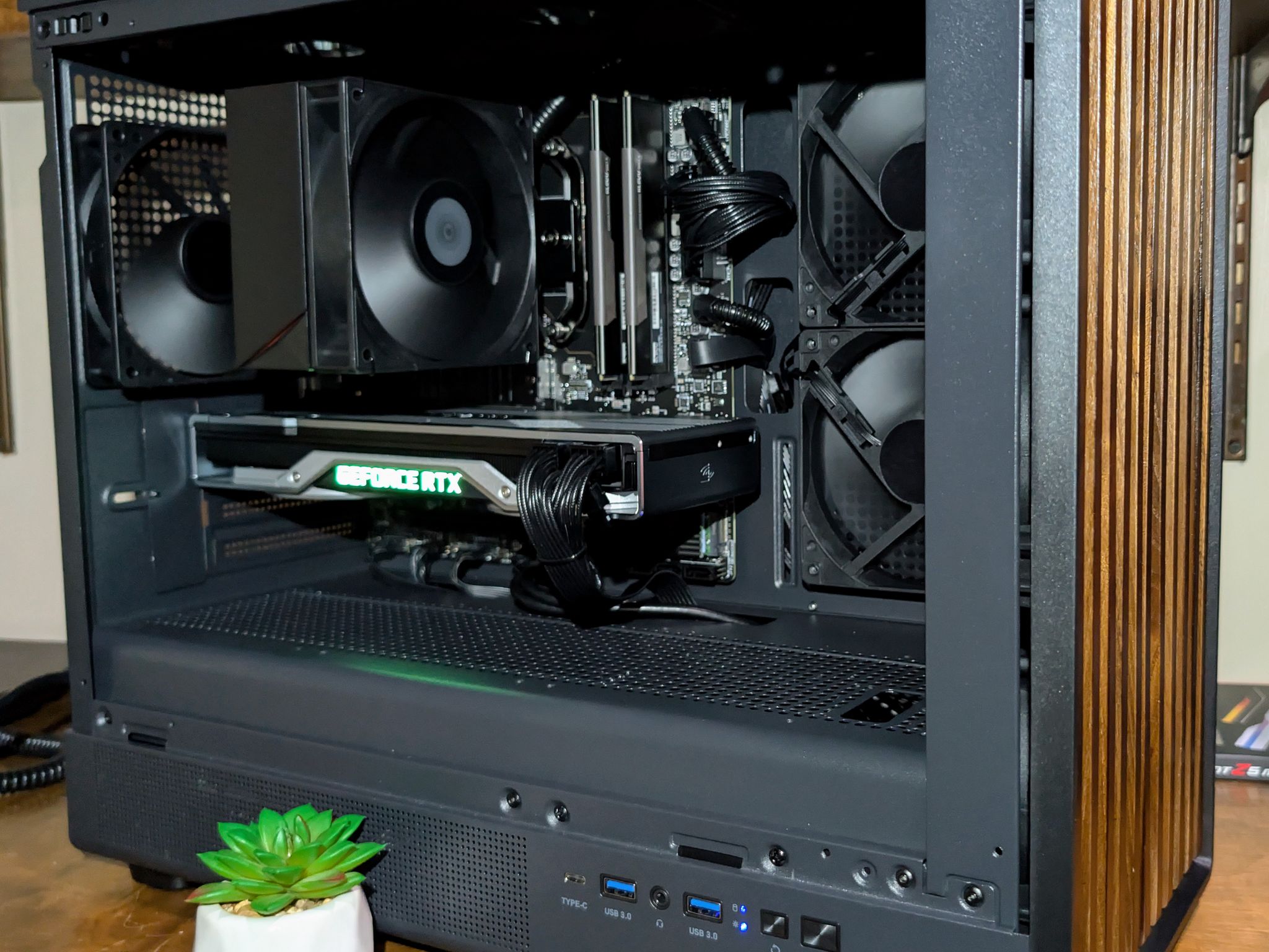 Gaming/Workstation! | AMD Ryzen 9 3900X | 32GB DDR4 | RTX 2080 FE 8GB | 1.5TB SSDs | Win11Pro