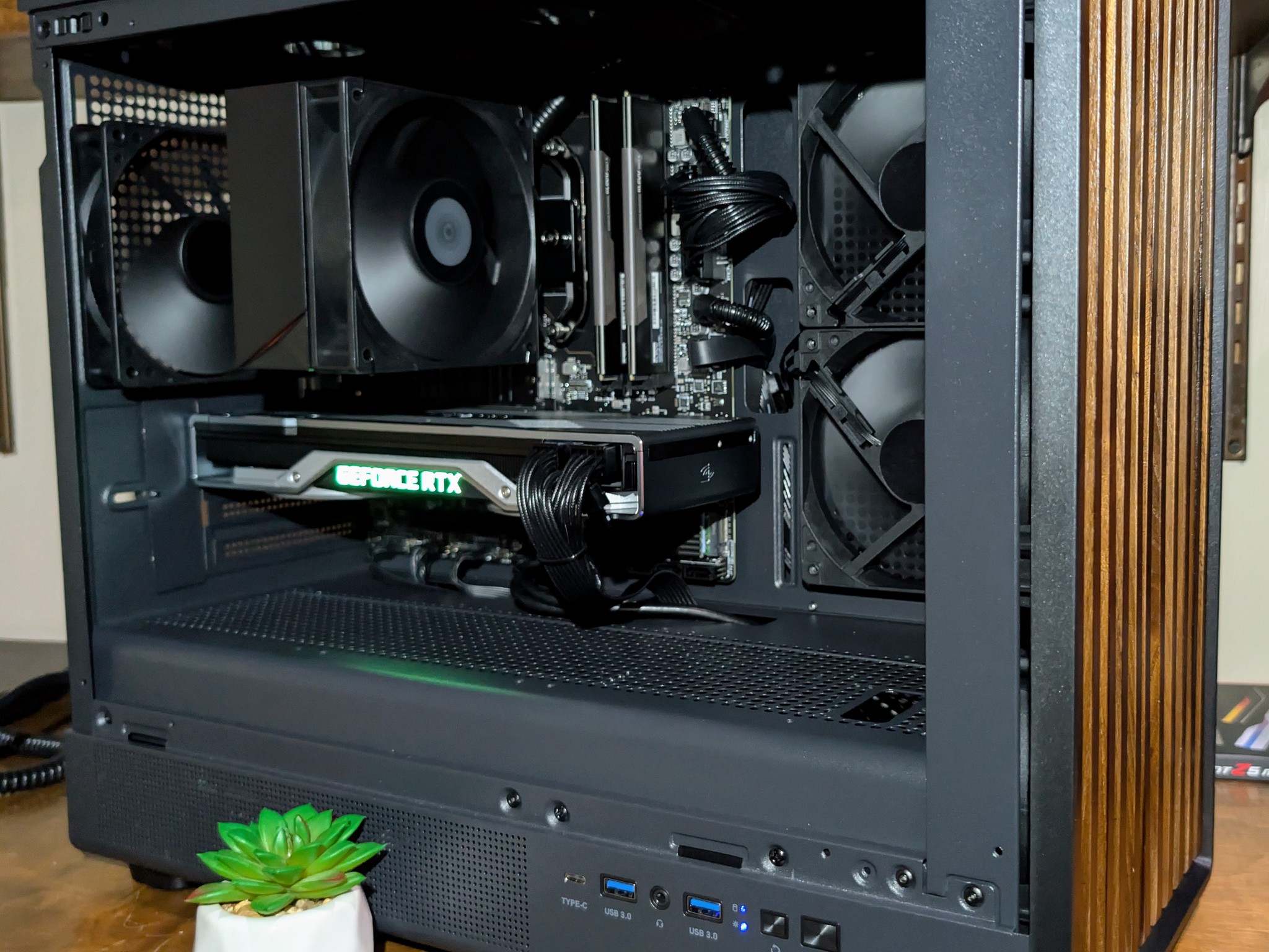 Gaming/Workstation! | AMD Ryzen 9 3900X | 32GB DDR4 | RTX 2080 FE 8GB | 1.5TB SSDs | Win11Pro