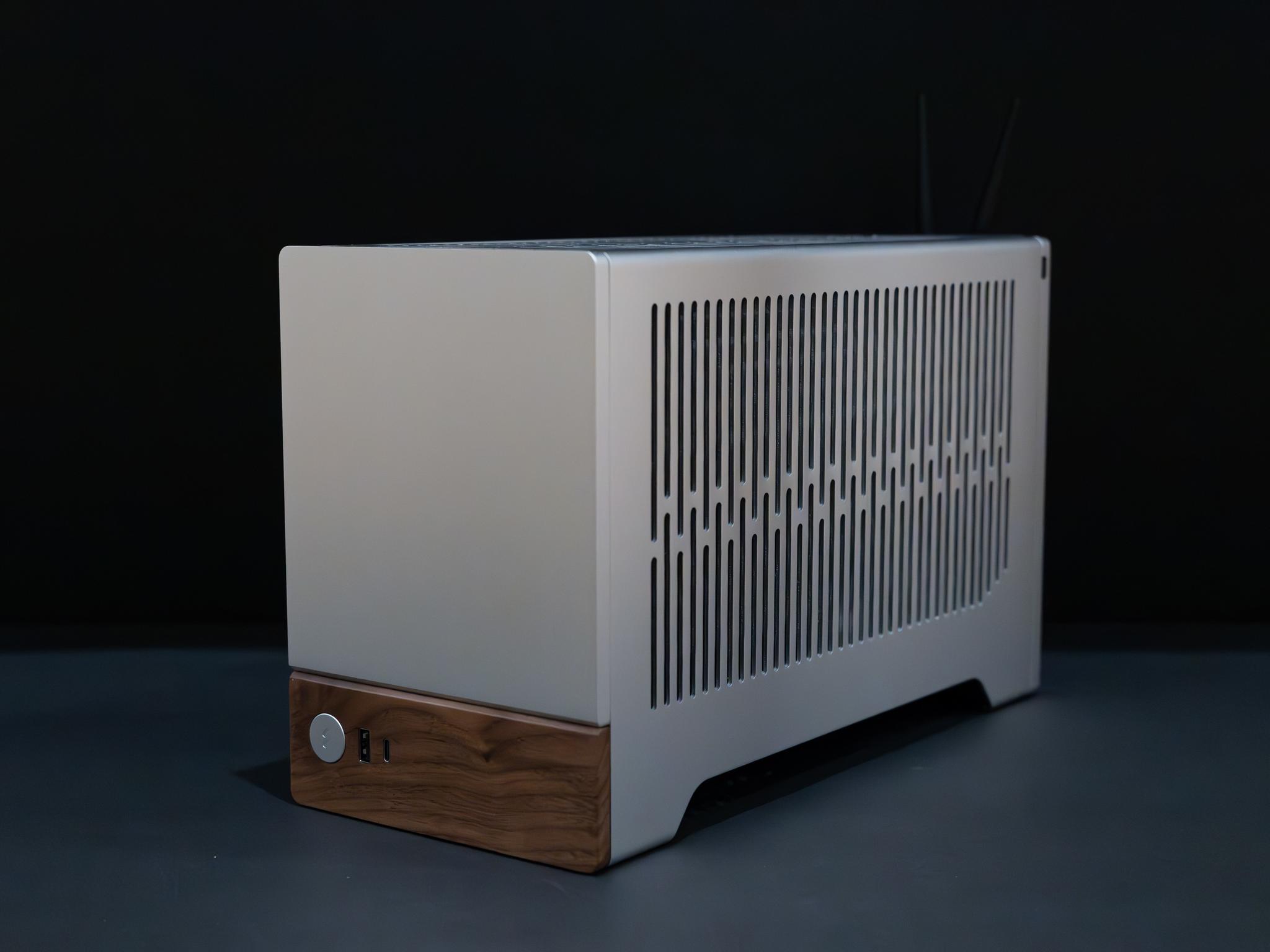 RTX 3080, i5 12600kf, 2TB NVME, 32gb RAM, High-end ITX Gaming PC