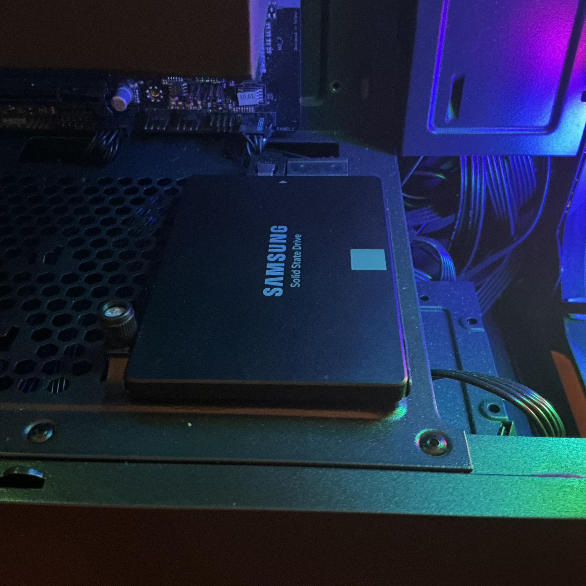 Budget AMD RX 6600 XT build!