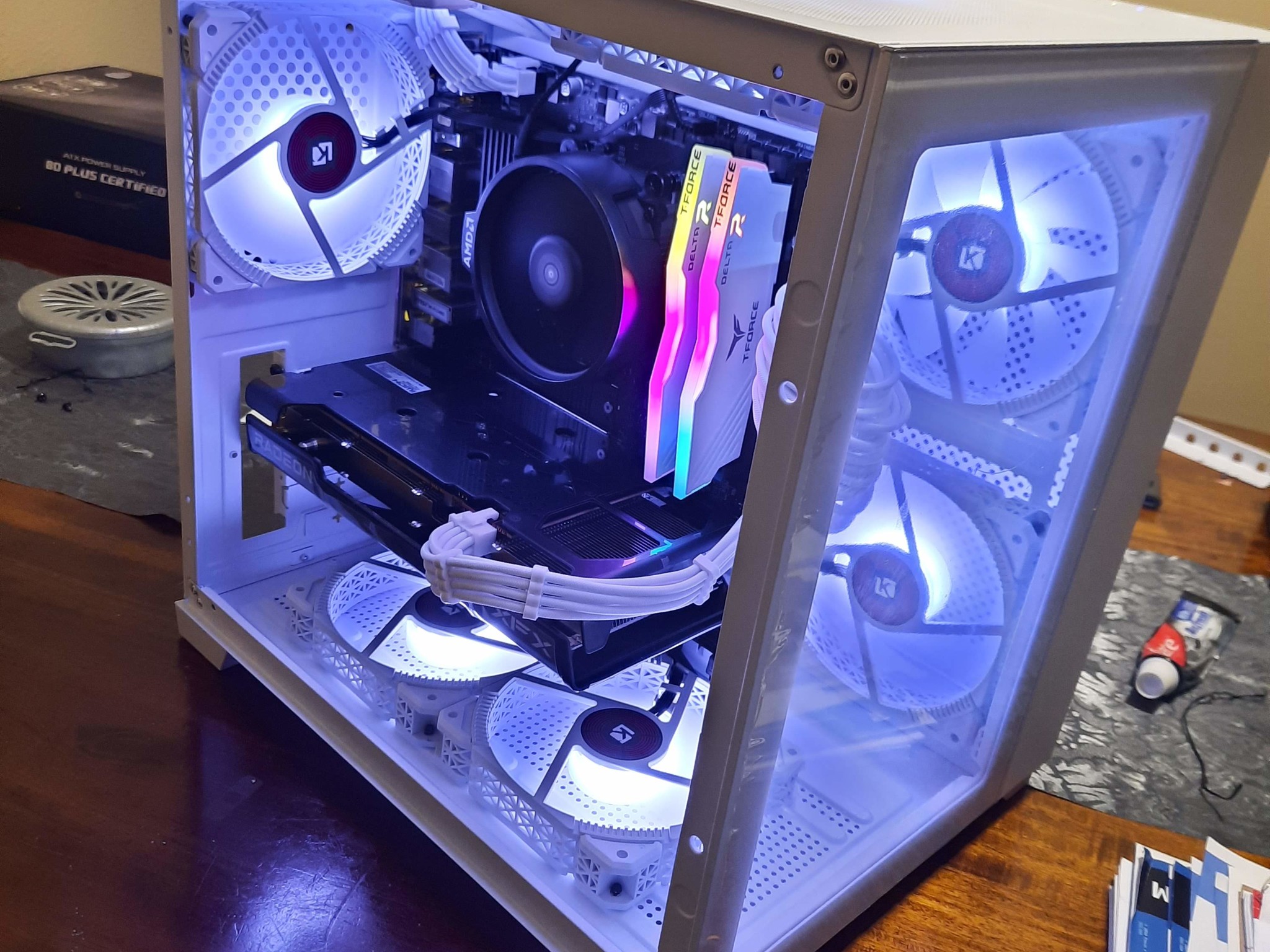 ✨Dream PC✨ All white Custom Build AMD Ryzen 5600X 6 core 12 threads 32 gb ram 1 tb ssd 7 120mm fans