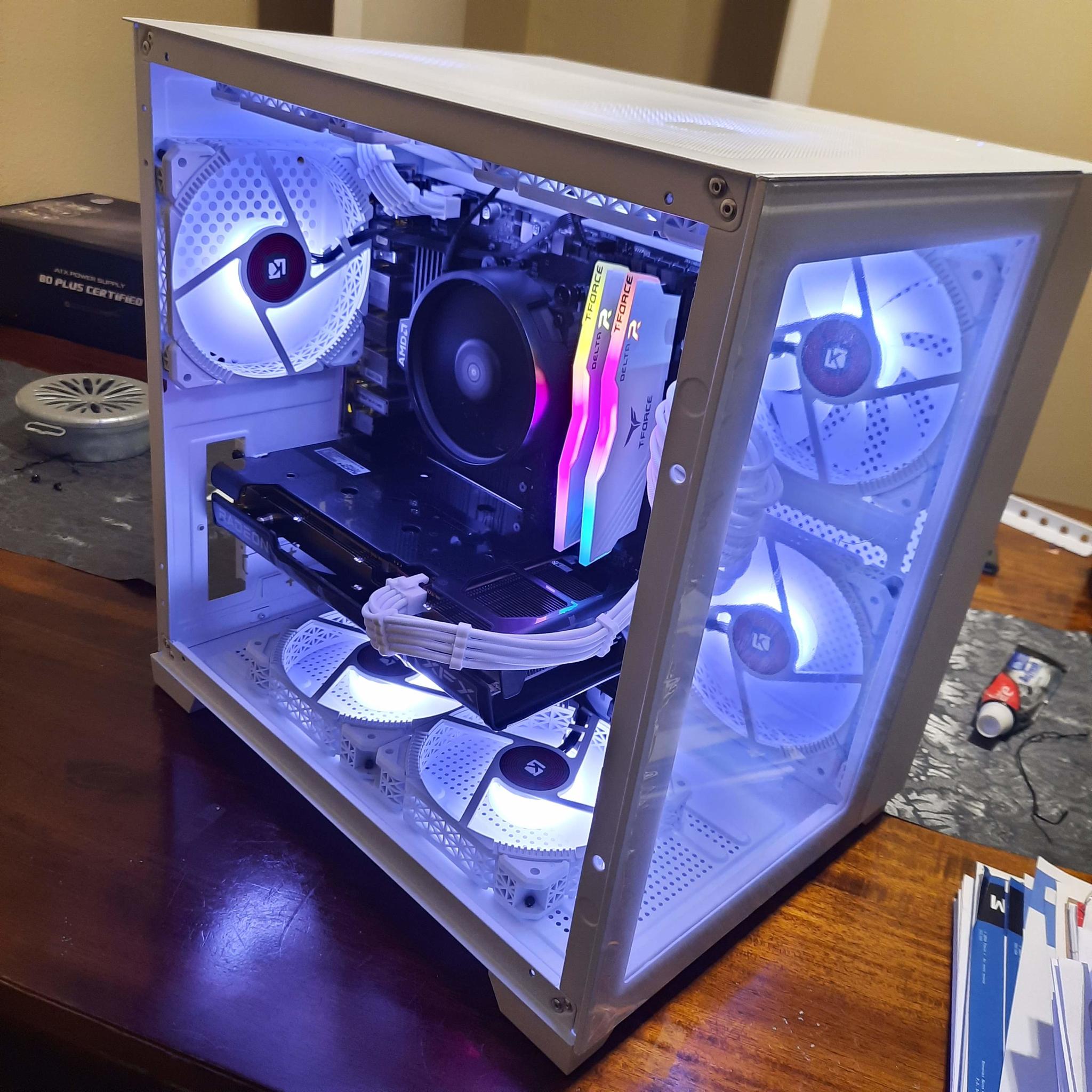 ✨Dream PC✨ All white Custom Build AMD Ryzen 5600X 6 core 12 threads 32 gb ram 1 tb ssd 7 120mm fans