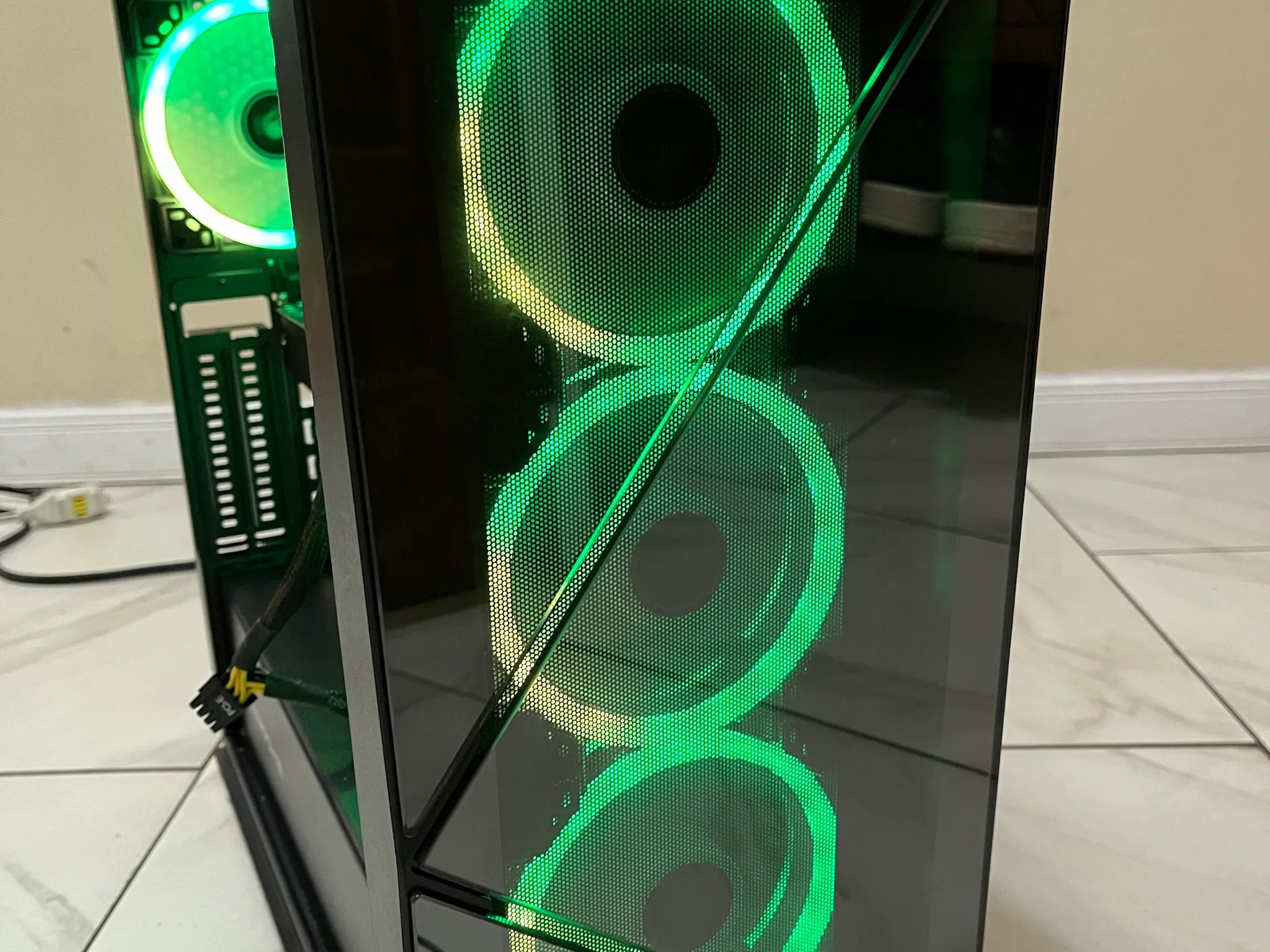 🟢🔵Budget Gaming PC– RGB Case w/ Remote- Intel i5-7400, GTX 1060, 512GB SSD & 12GB RAM 🔥🖥️