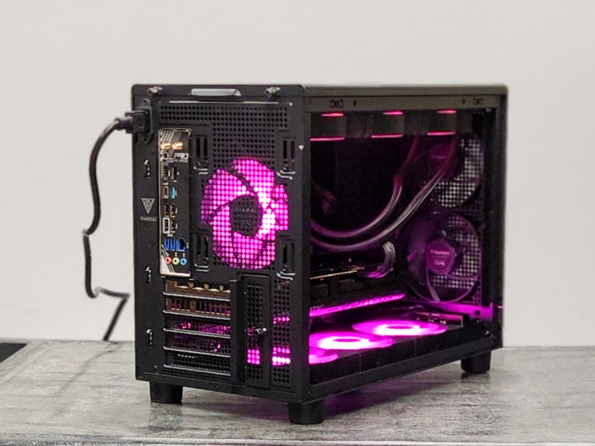 Custom 🎮🎥 Gaming & Streaming PC | RTX 5070 TI 16GB | Ryzen 7 7800X3D | 2TB SSD | 32GB DDR5