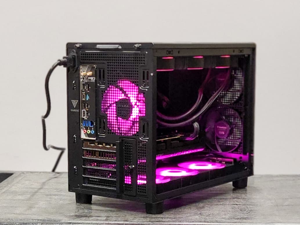 Custom 🎮🎥 Gaming & Streaming PC | RTX 5070 TI 16GB | Ryzen 7 7800X3D | 2TB SSD | 32GB DDR5