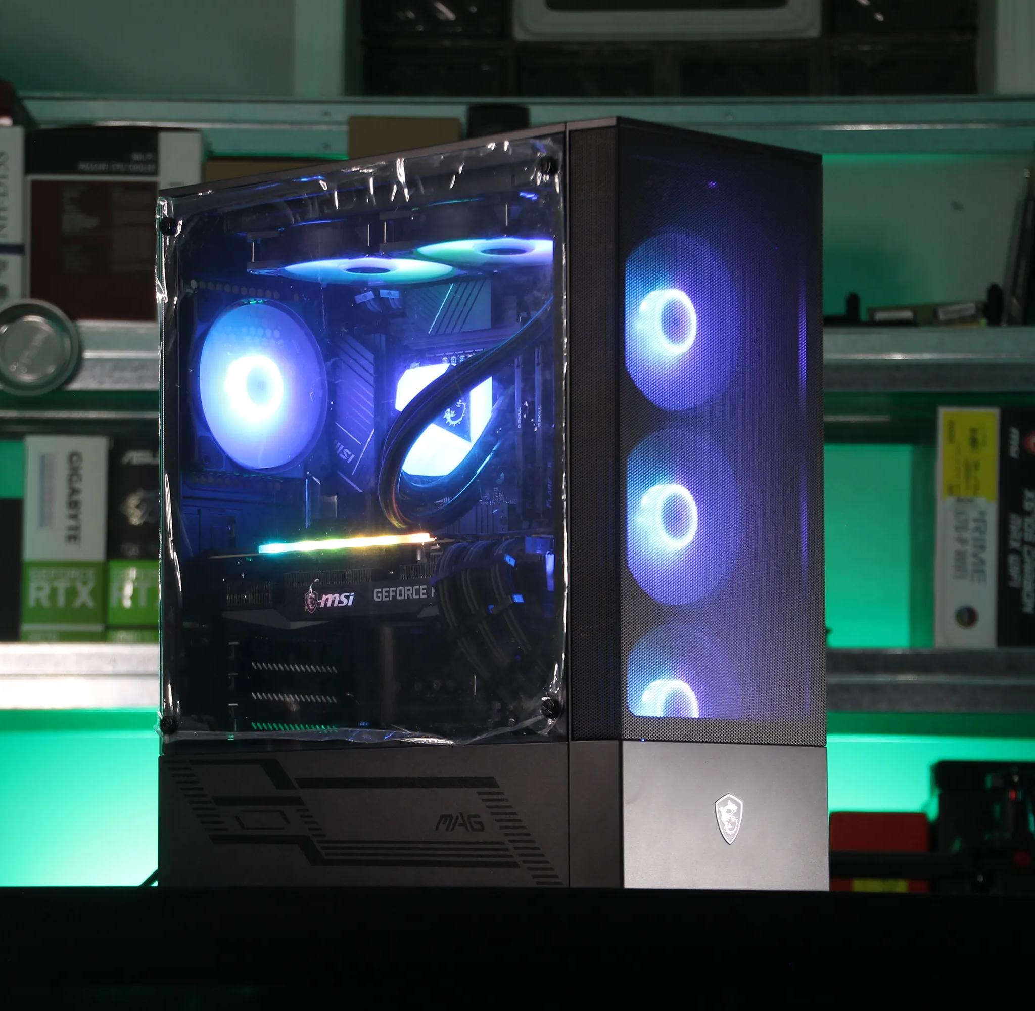 𝙇𝙐𝘾𝙆𝙔 // Core i7-12700K, RTX 3080 // Upper Mid-Range Gaming PC