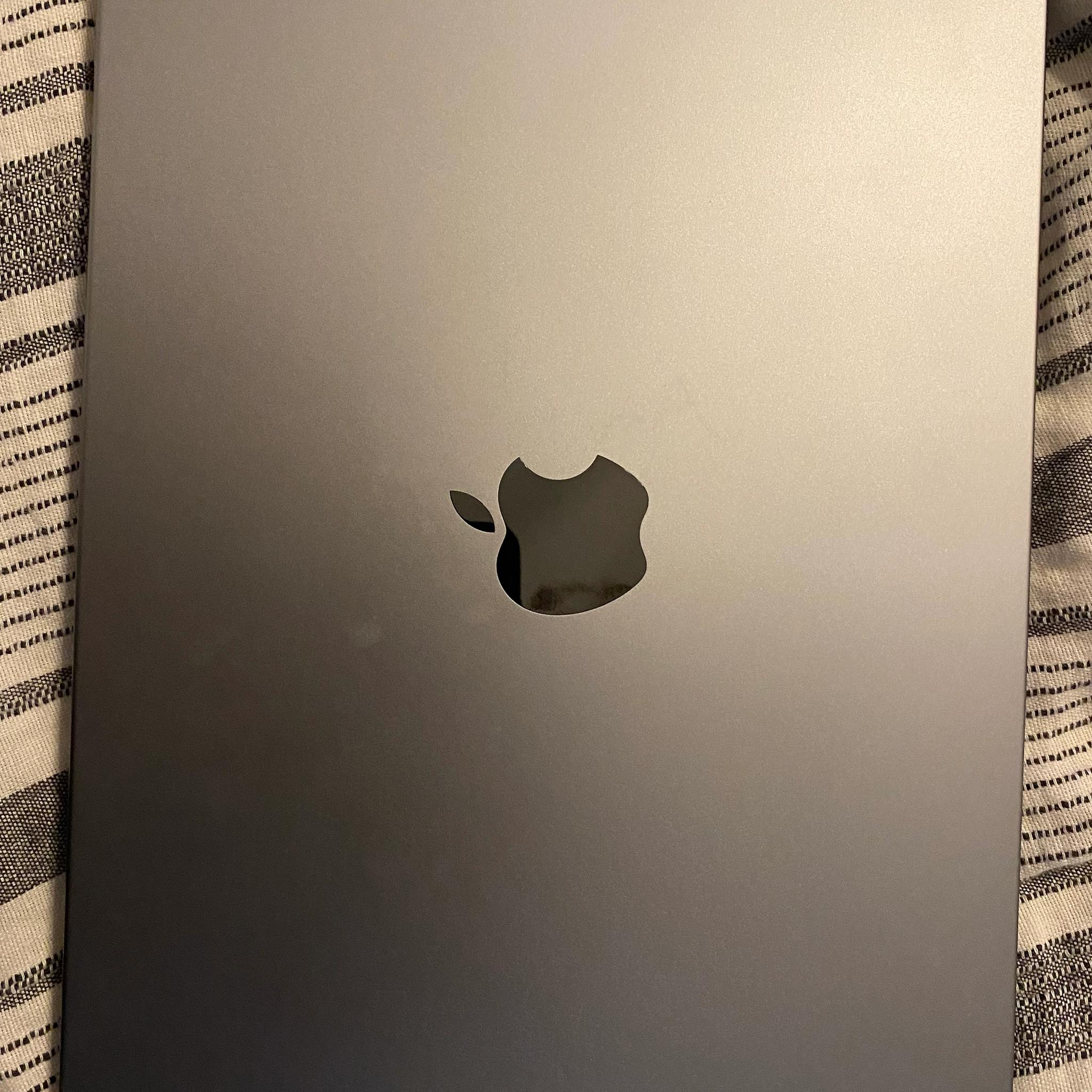 Apple MacBook Pro 14 In M1 Pro Chip 2021 16GB 512GB SSD Space Gray