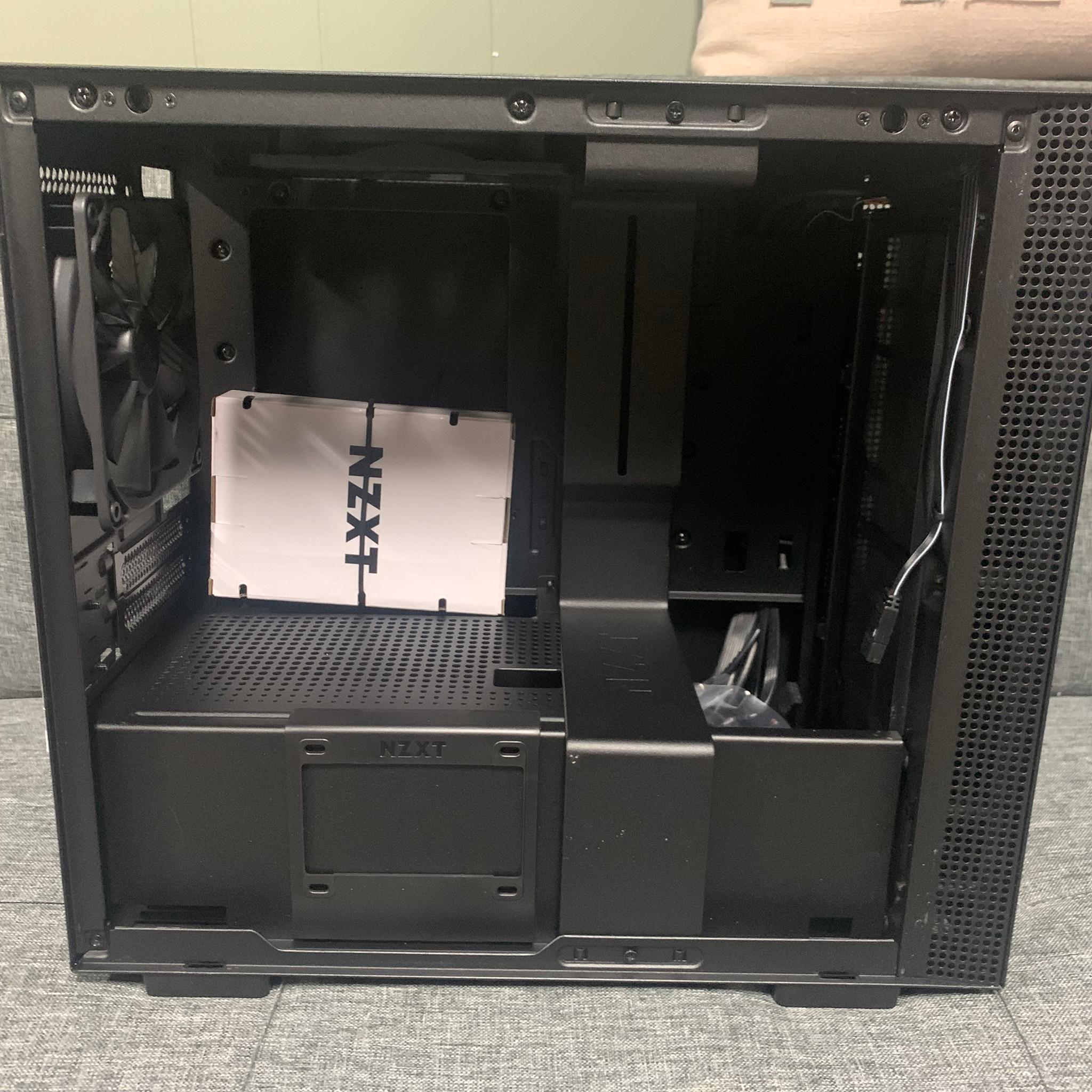 NZXT H210i Mini ITX Case (NEW)