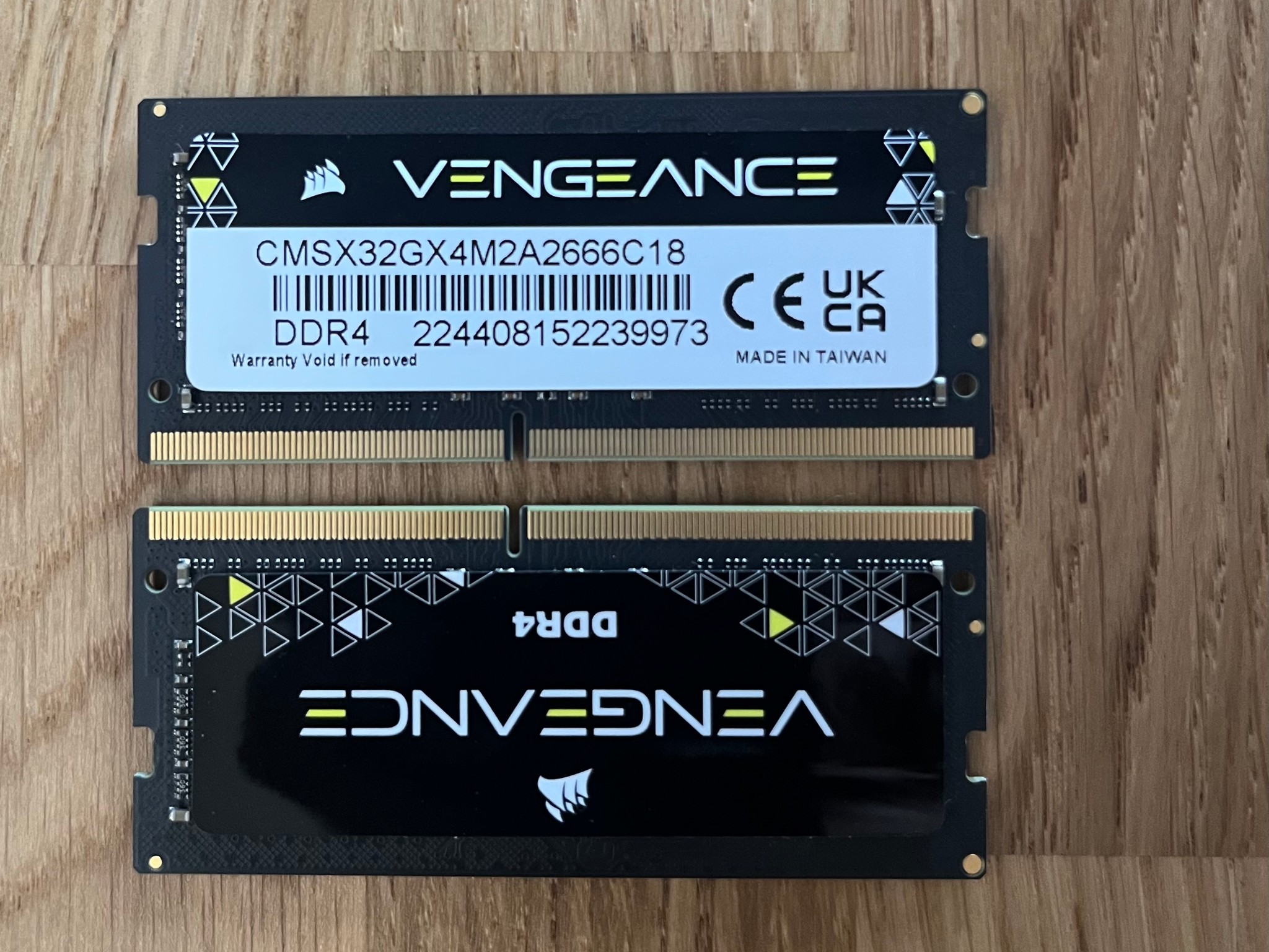 32gb (2x16) DDR4 SODIMM 2666MHz CL18 Corsair Vengeance