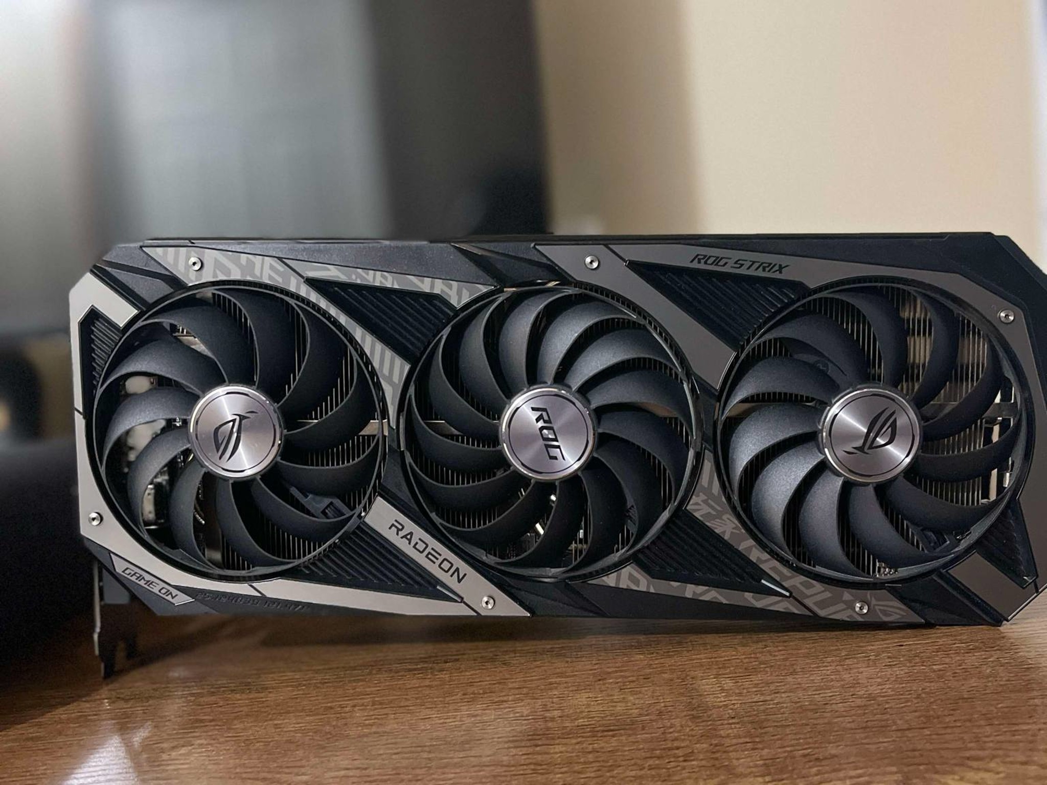 ASUS ROG Strix Radeon RX 6750 XT 12GB GDDR6 - Excellent Condition