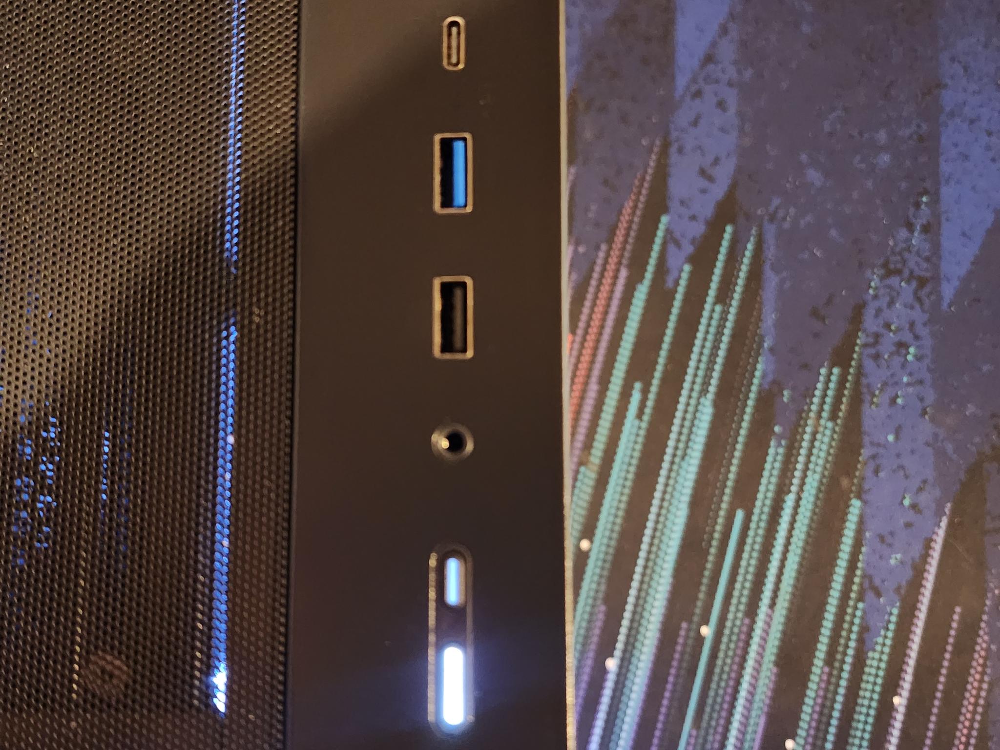 RTX 5080 / Ryzen 7 9800X3D / 32GB DDR5 RAM / 2TB NVMe