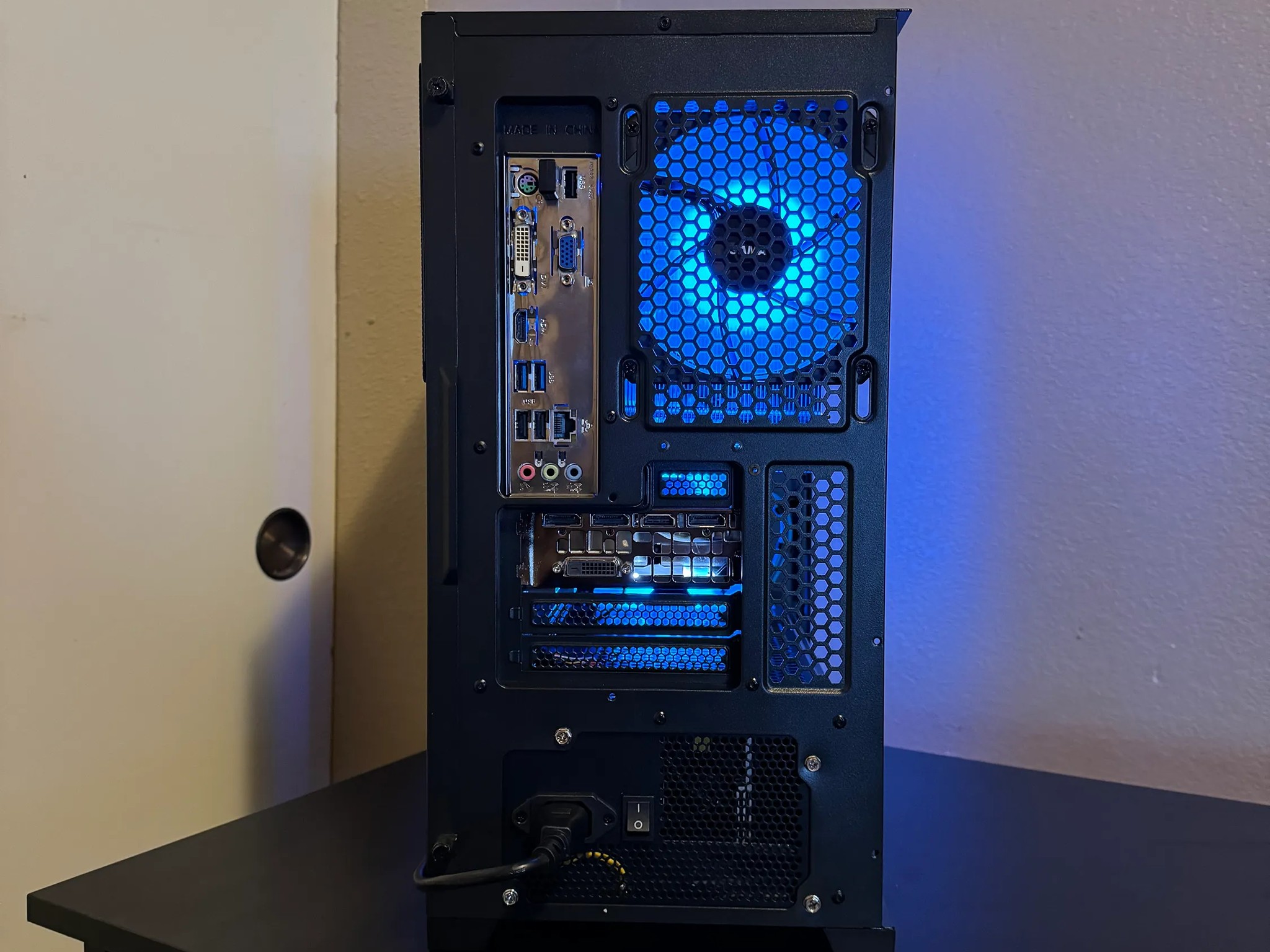 Budget Gaming PC! i7 3770S | GTX 1070 | 1TB SSD | 16GB Ram | WIFI