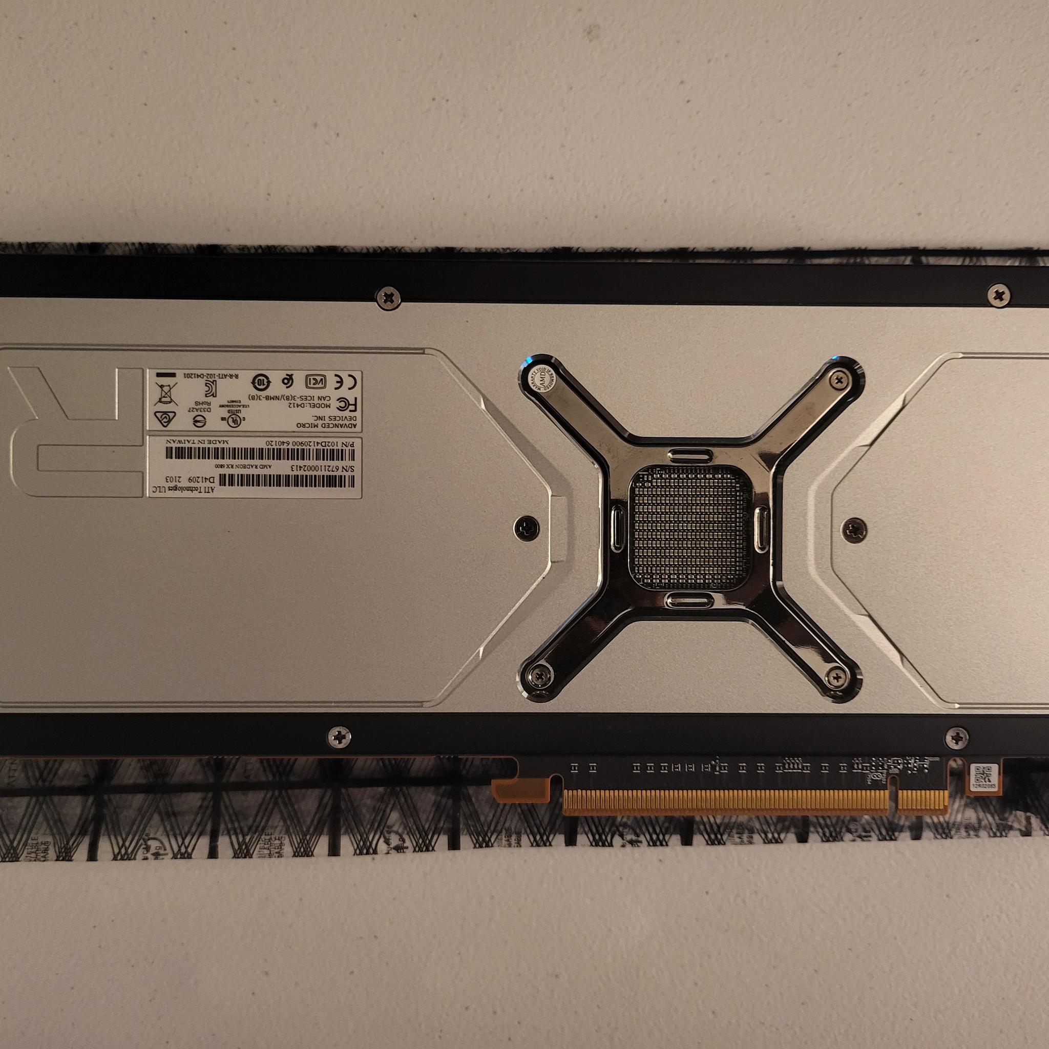 AMD RX 6800 Reference Model