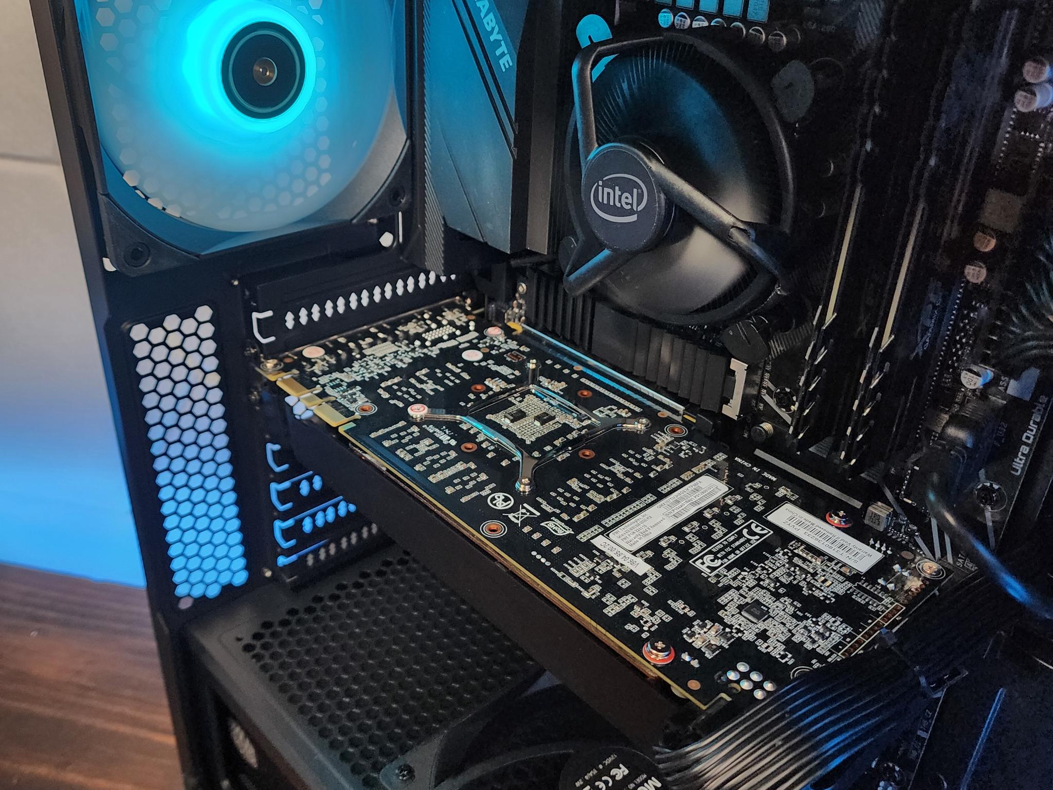 💙🖤💙 PNY GTX 1070 Ti // Intel Core i3 10100F // XPG 16GB 3000MHz