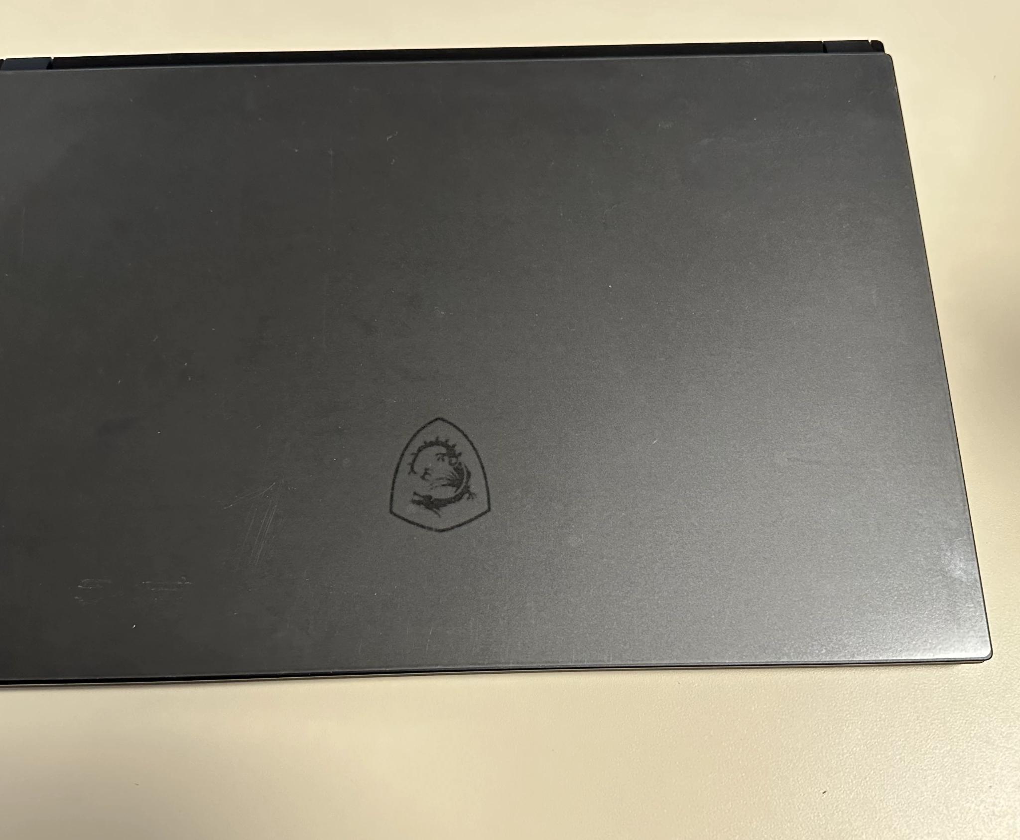 MSI GS66 Stealth 11UH-235