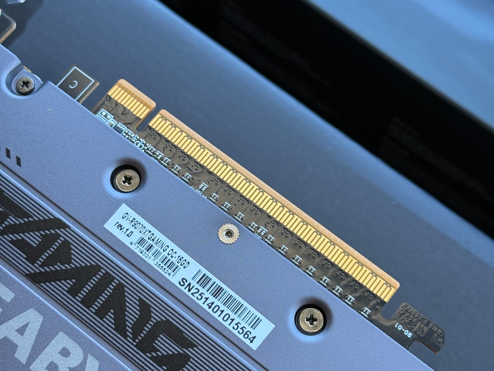 Gigabyte Gaming OC AMD Radeon RX 9070XT