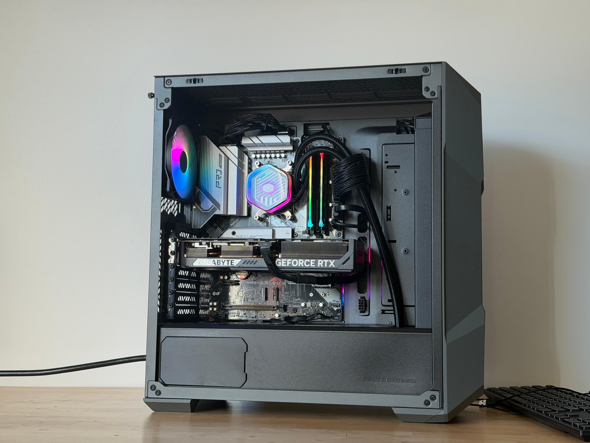 RTX 5070 Ryzen 5 7600x Gaming PC