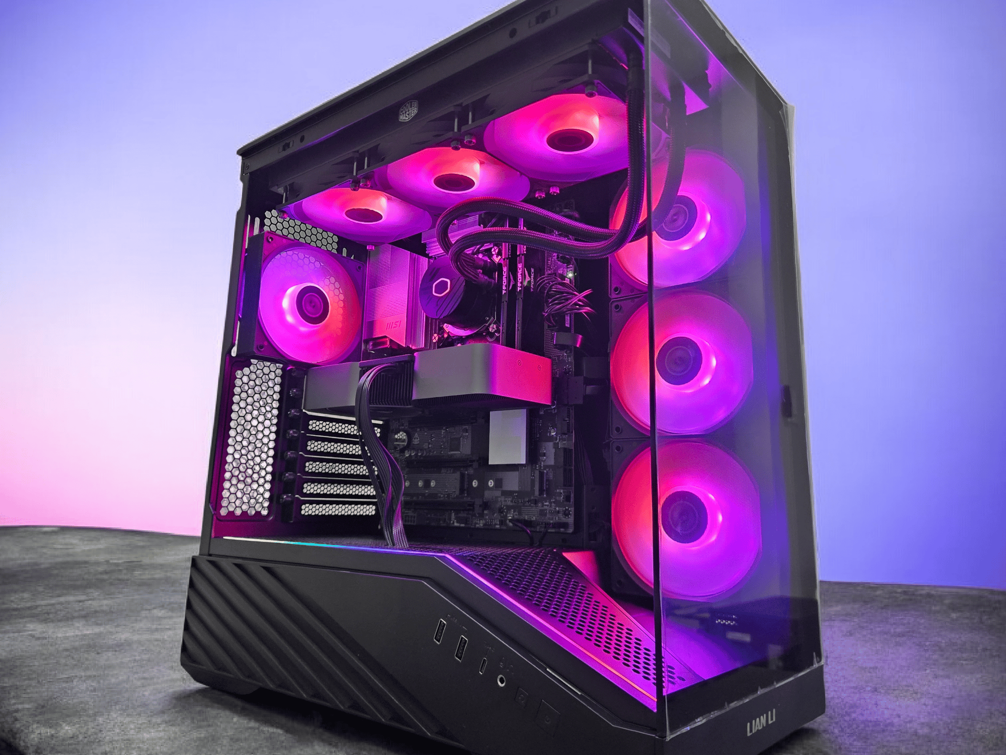 Lian Li V100 Gaming PC + RTX 4070 + Intel Core Ultra 245KF + 32GB DDR5 + 1TB M.2