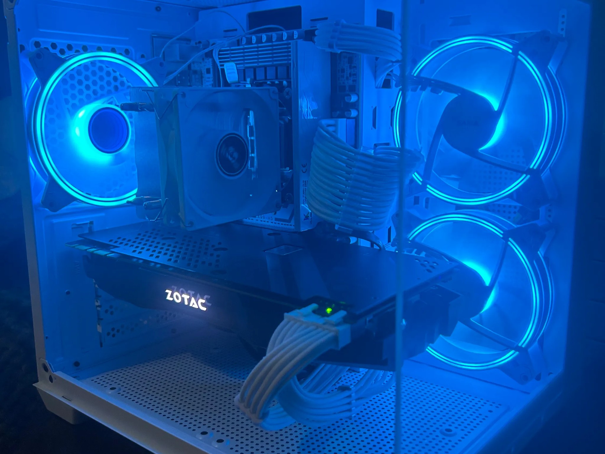 Gaming PC | GTX 1070 Ti | INTEL 14 CORE CPU | 16GB RAM | 512GB SSD