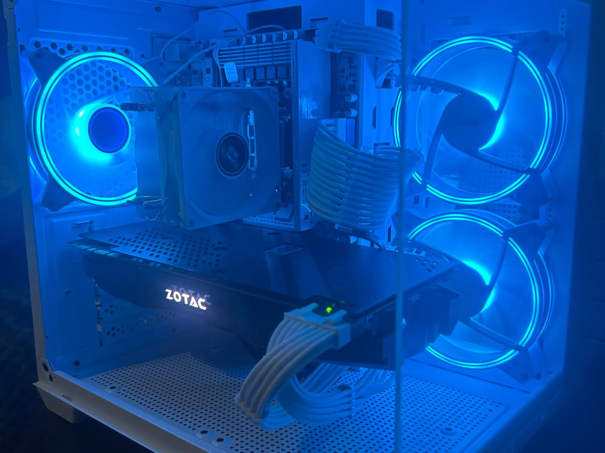 Gaming PC | GTX 1070 Ti | INTEL 14 CORE CPU | 16GB RAM | 512GB SSD