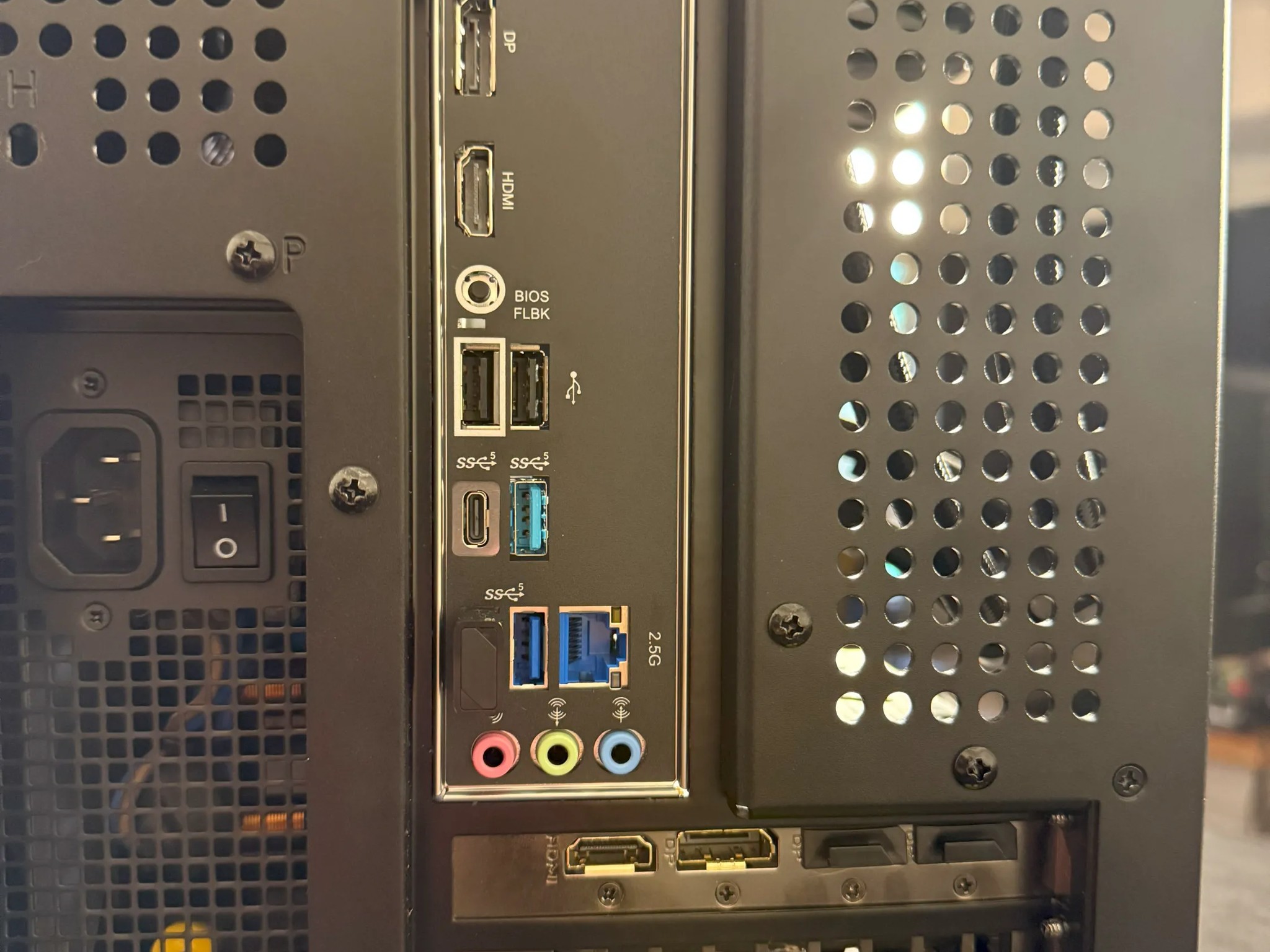 Epic 1440p MaxOut Gaming PC - Ryzen 5 9600X + RTX 5070 + 32gb DDR5