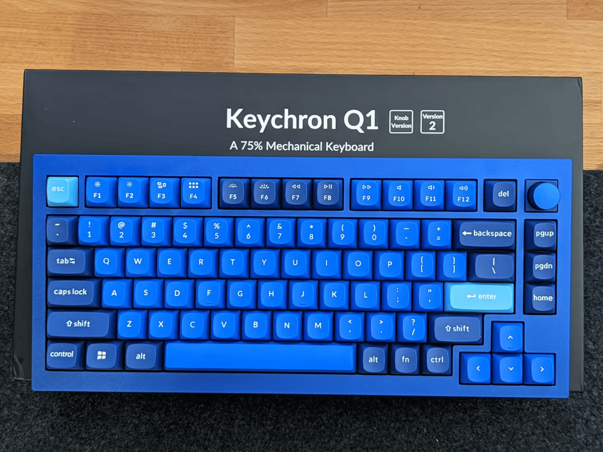 Keychron Q1 Ver.2 w/ Knob QMK Mechanical Keyboard / Navy Blue / Gateron G Pro Reds / OSA PBT Keycaps