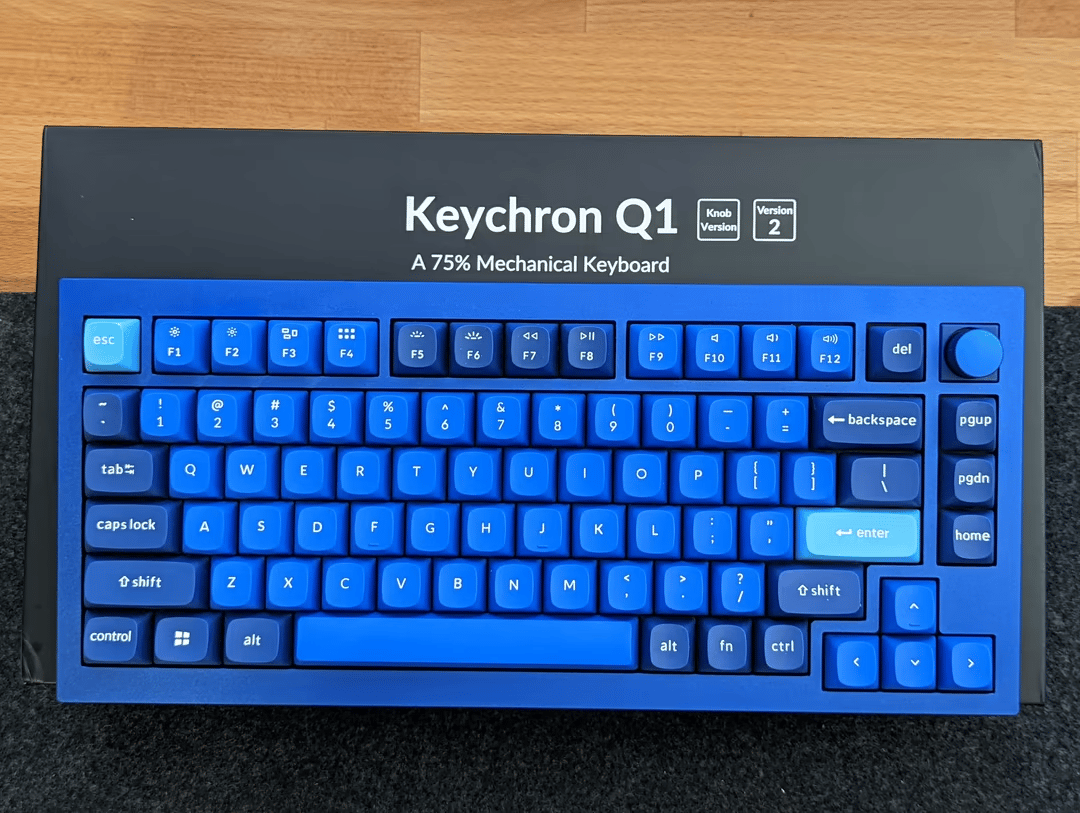 Keychron Q1 Ver.2 w/ Knob QMK Mechanical Keyboard / Navy Blue / Gateron G Pro Reds / OSA PBT Keycaps
