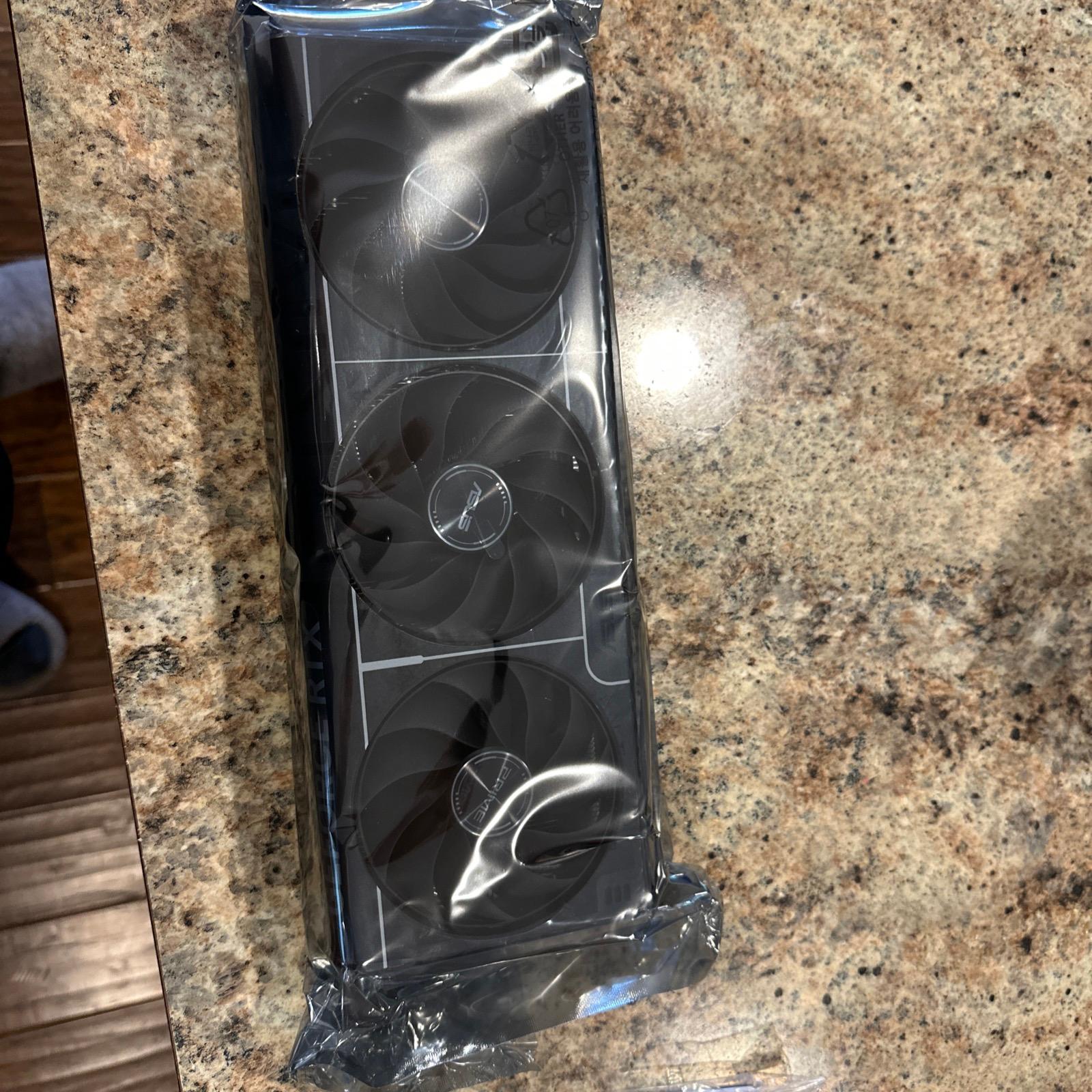 ASUS PRIME GeForce RTX 5070 12GB GDDR7