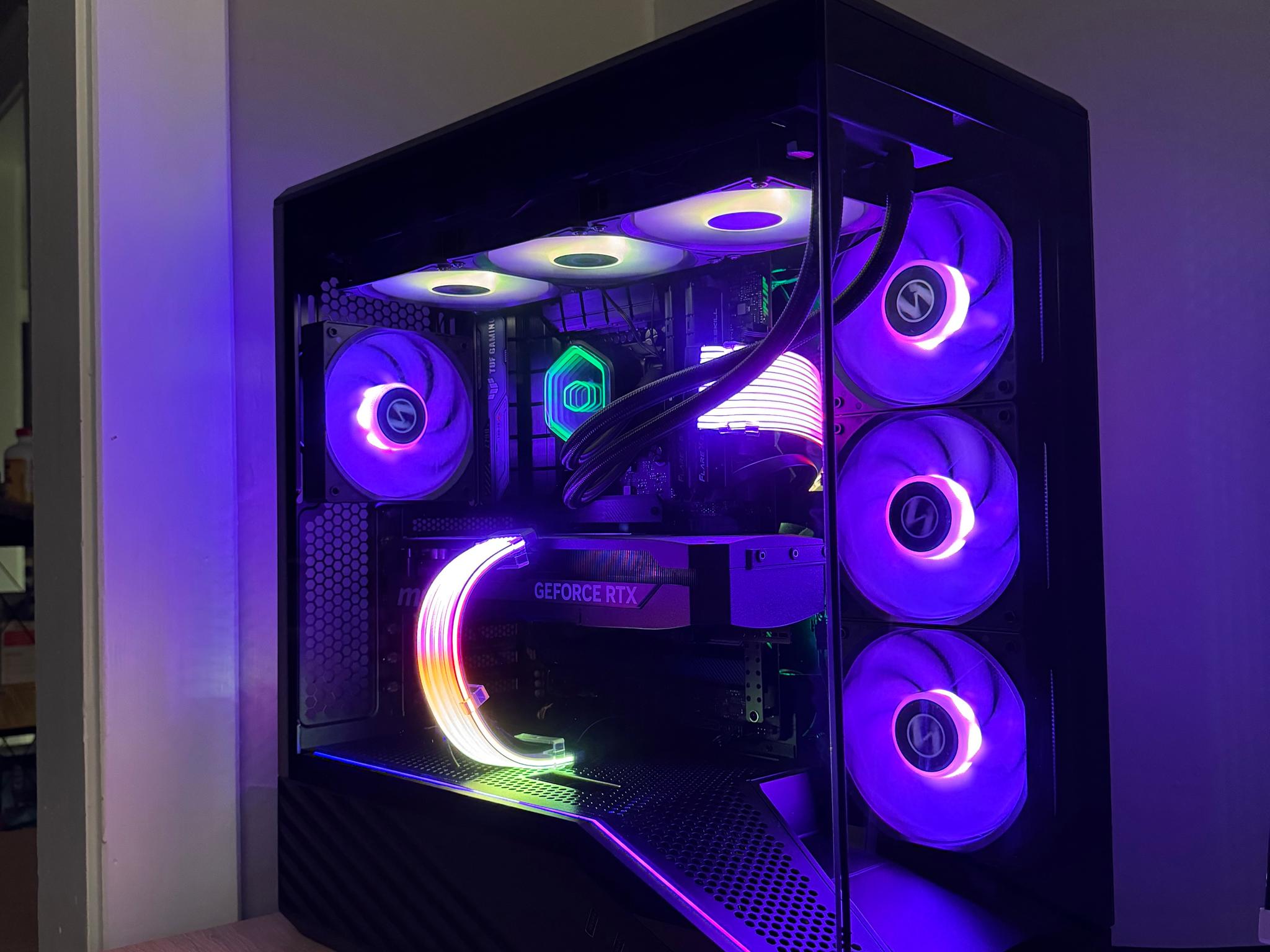 GeForce RTX 5070 Ti Custom Gaming PC - Core i9-14900KF, 32GB RAM