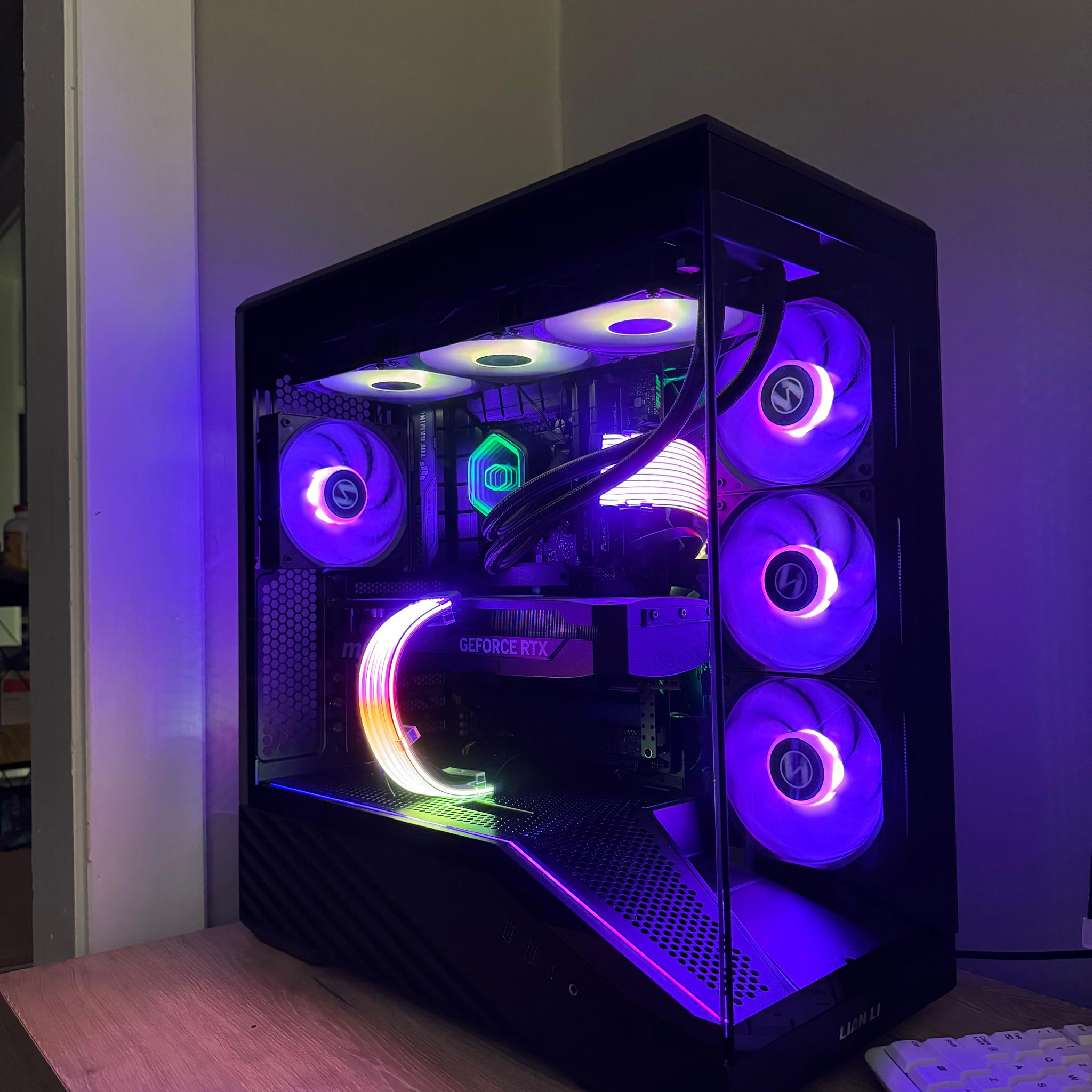 GeForce RTX 5070 Ti Custom Gaming PC - Core i9-14900KF, 32GB RAM