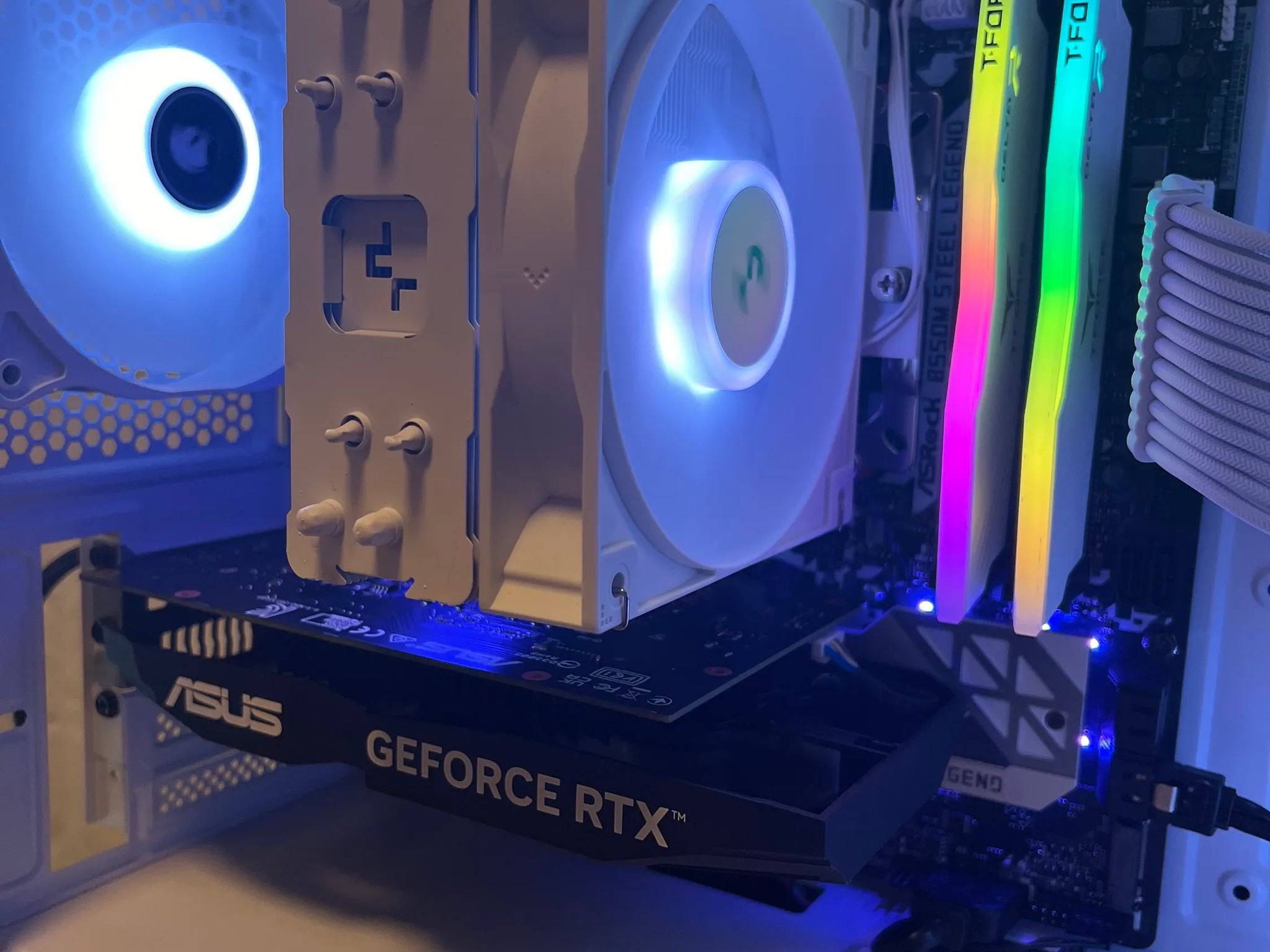 🔵Baby Blue🔵 | RTX 3050 Mid-Range White/Theme PC | Ryzen 5 3400G | 16GB RAM | 1TB SSD | Windows 11
