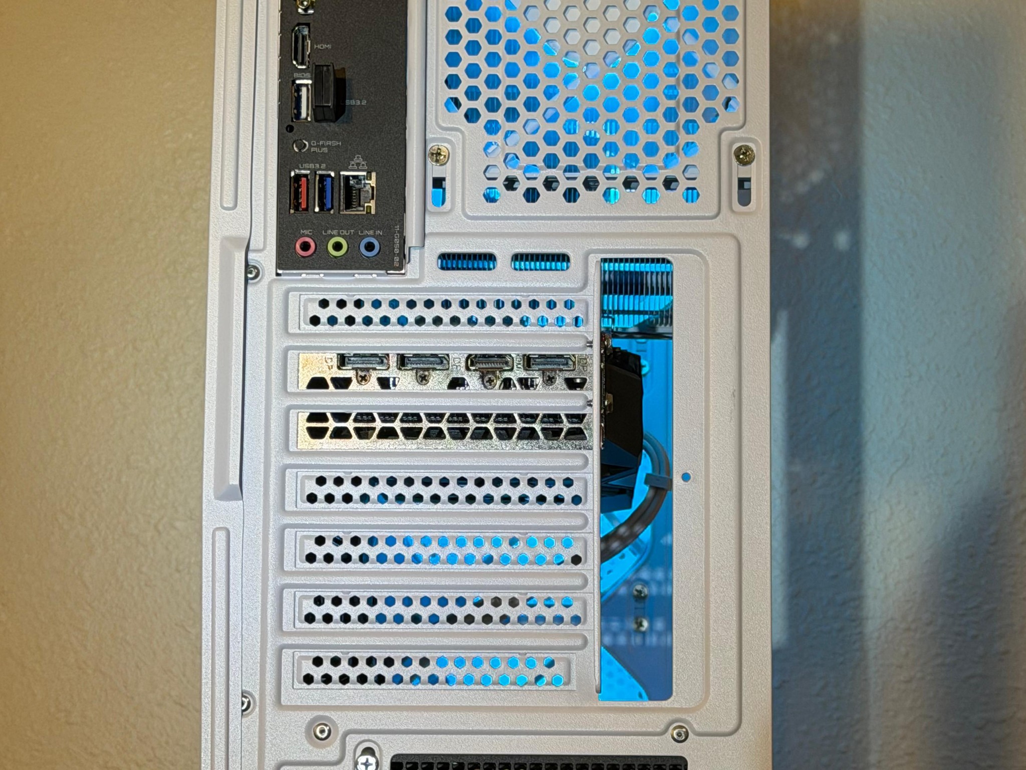 🧊Glacier | Ryzen 5 RTX 2070🧊