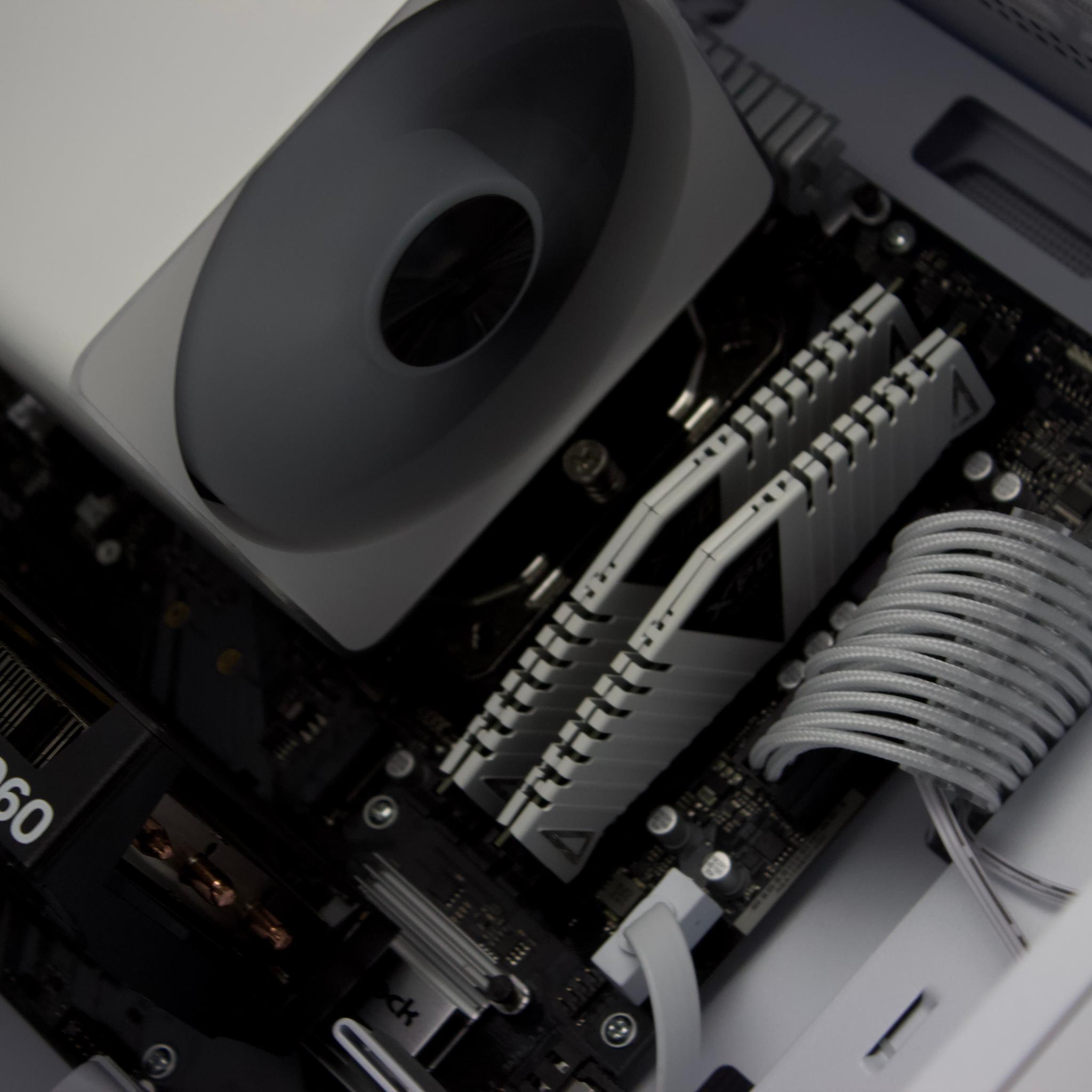 🧊❄️🧊 Wood Gaming PC – RTX 5060, Ryzen 5 5600, 16GB RAM, 1TB SSD - WiFi, BlueTooth 🧊❄️🧊