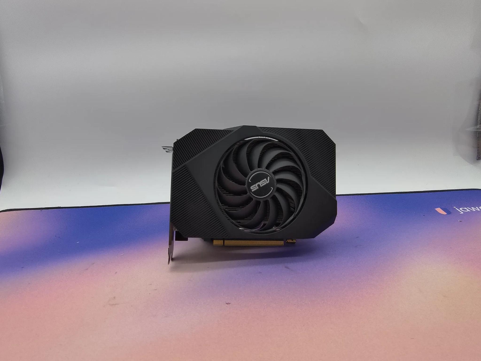 GeForce RTX 3050 8GB